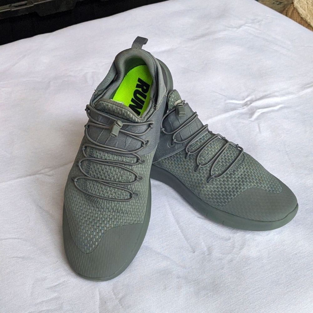 Men's Nike Free Run, Grey 11.5